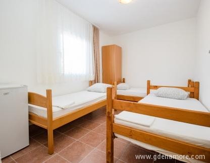 Ferienwohnungen Korac, , Privatunterkunft im Ort Šušanj, Montenegro - Apartmani Ramiz-26